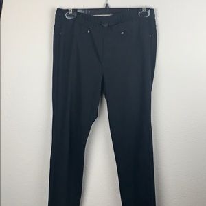 Black Hue Leggings.